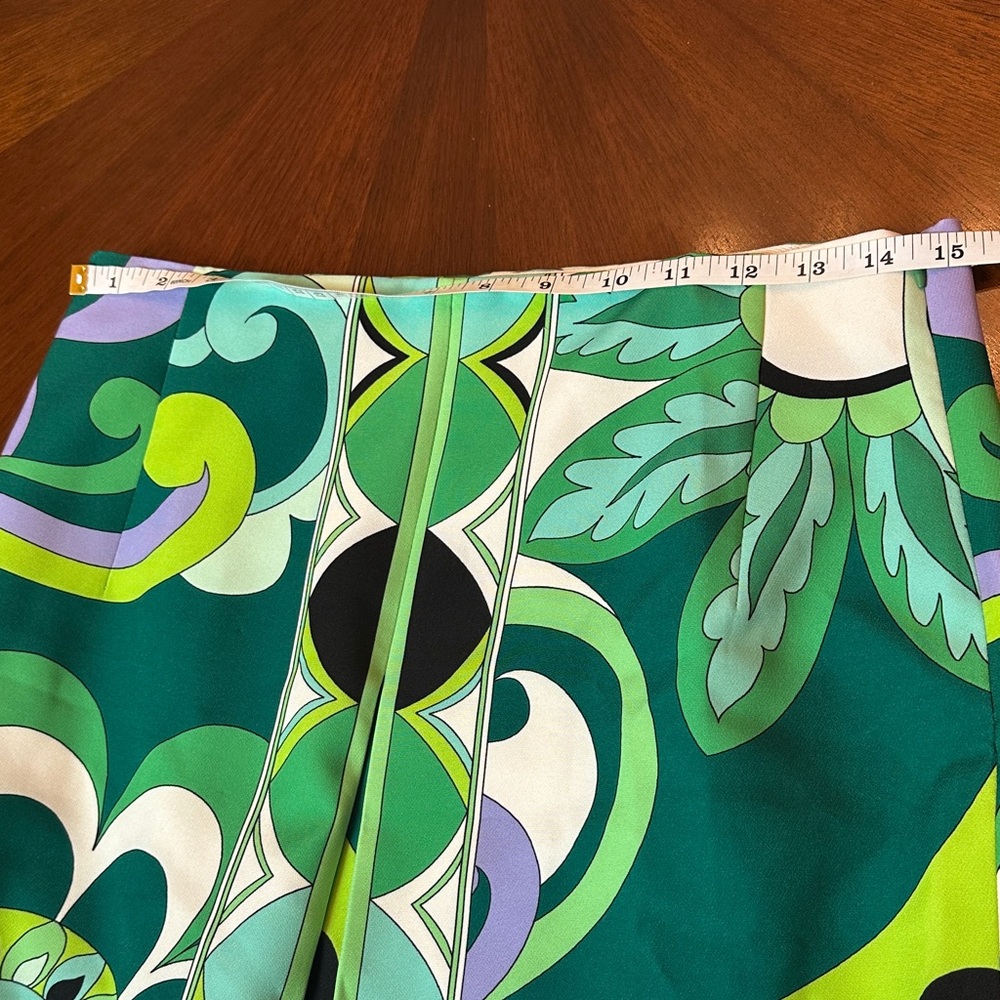 Pucci-Style Vibrant Print Blouse & Skirt Set – Luxurious Designer Look - Picture 9 of 14